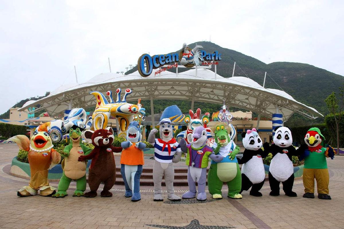 香港海洋公园上年度亏损逾18亿港元