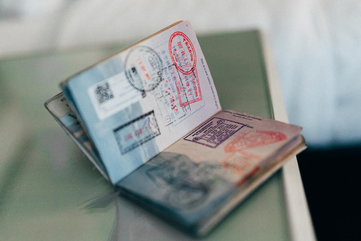 驻牙买加使馆4月3日起对申请中国签证人员采集指纹信息
