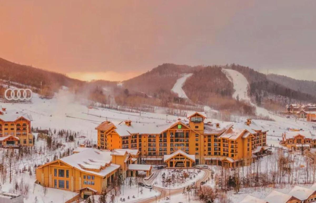 万达酒店及度假村与支付宝达成战略合作，智慧服务重塑滑雪度假体验