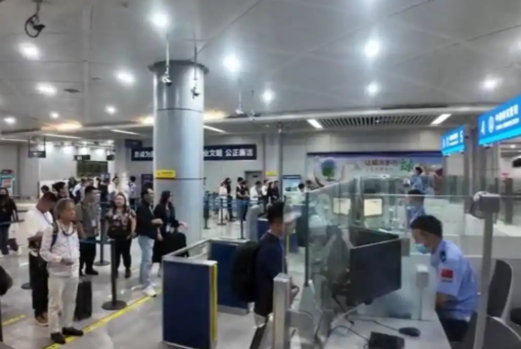 香港快运航空义乌航线首航 义乌机场口岸国际航线恢复运行
